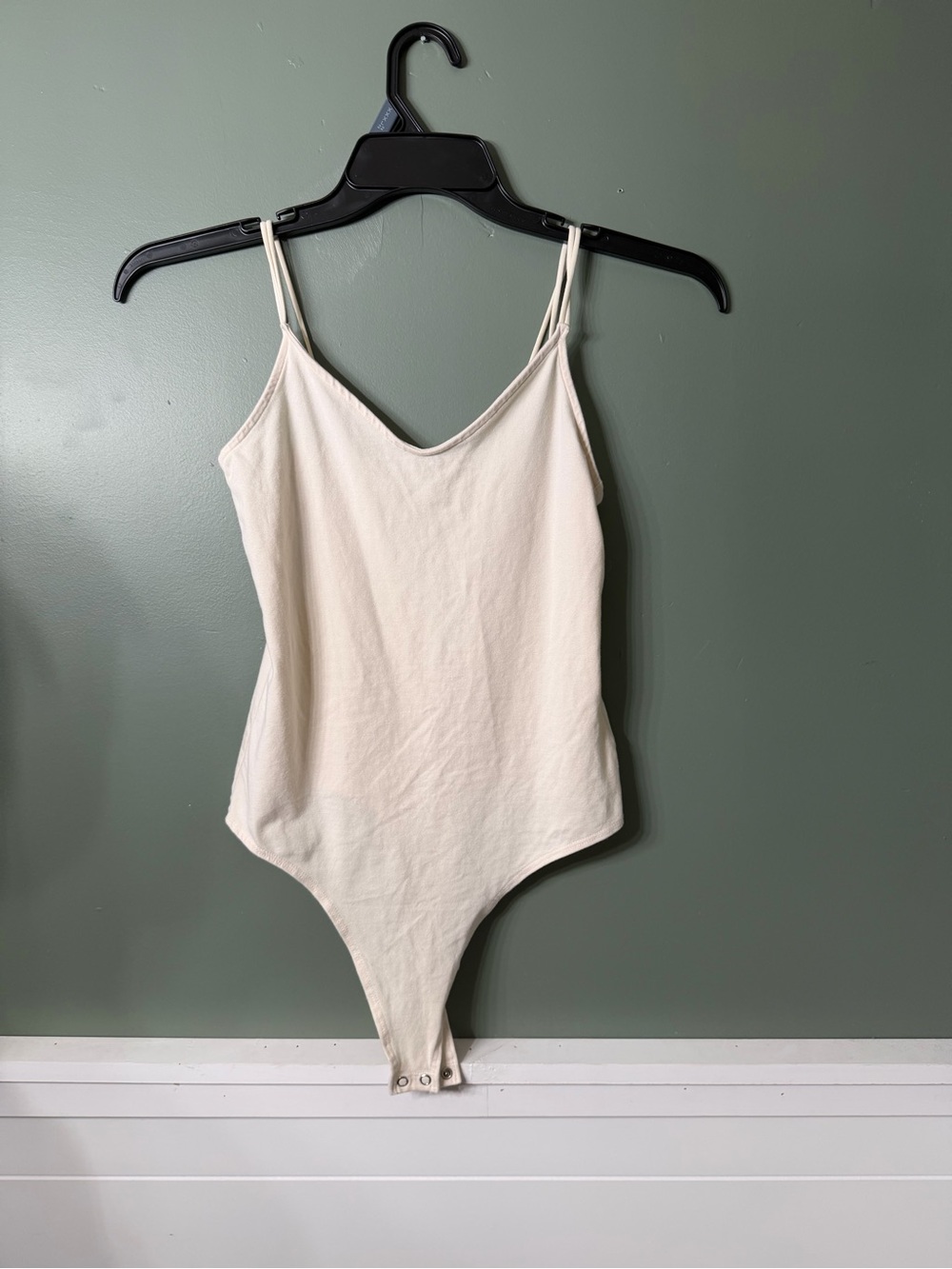 Classic Women's Cream Cotton Bodysuit - V-Neck Tank Style Size M
